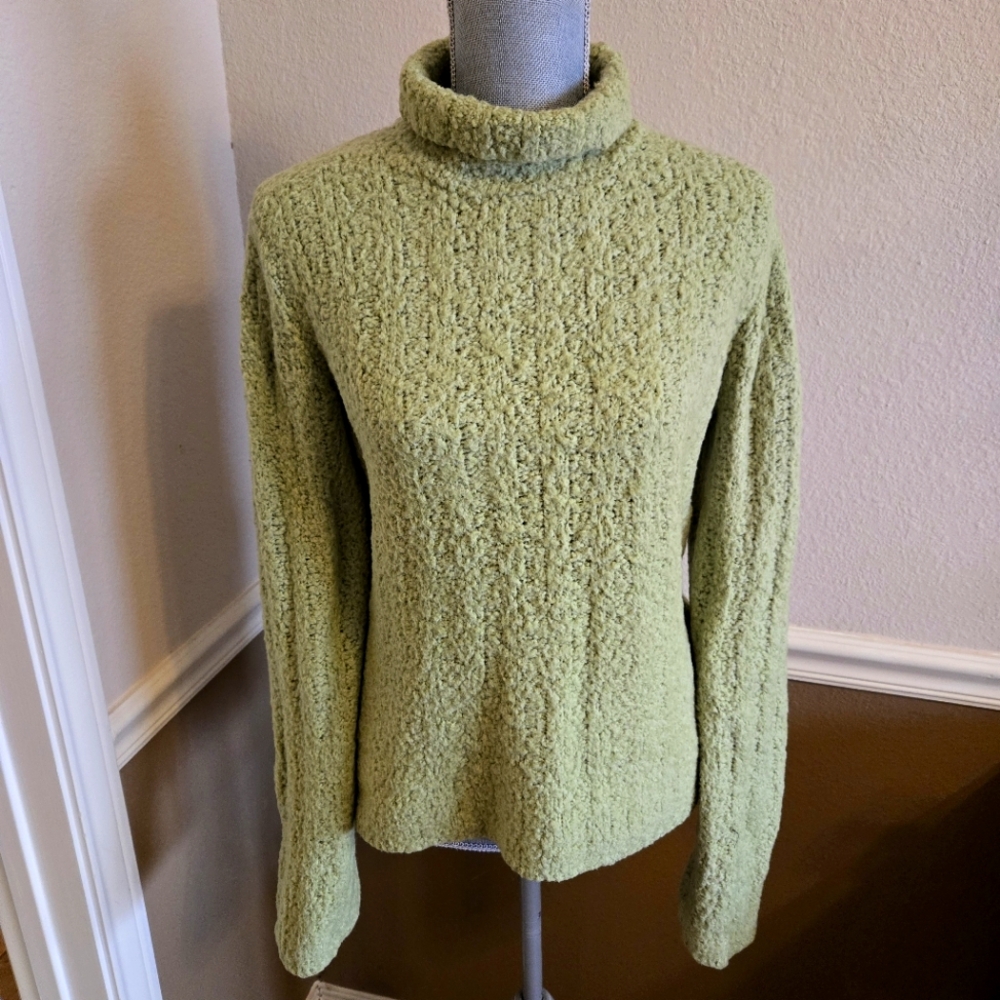 Columbia Sage Cozy Turtleneck Sweater Sz  L